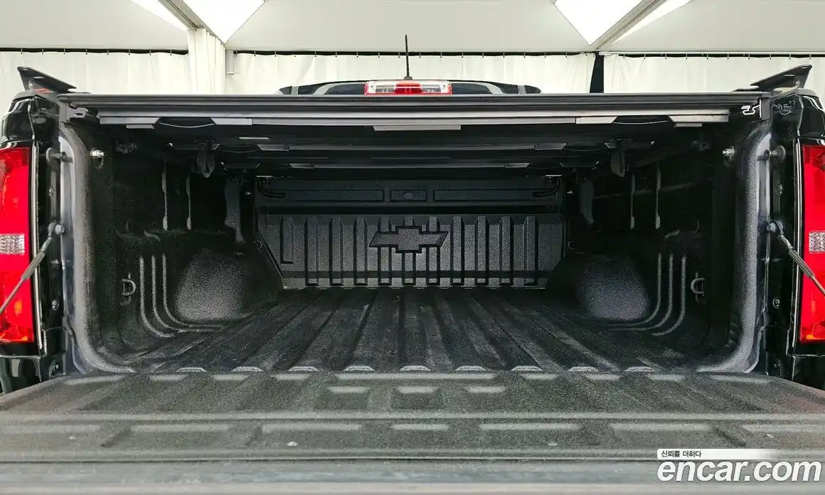 Chevrolet Colorado 2020 3.6 Автомат в Москве № 454944, фото 19