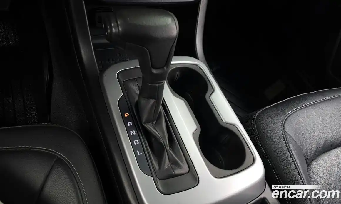 Chevrolet Colorado 2020 3.6 Автомат в Москве № 454944, фото 8