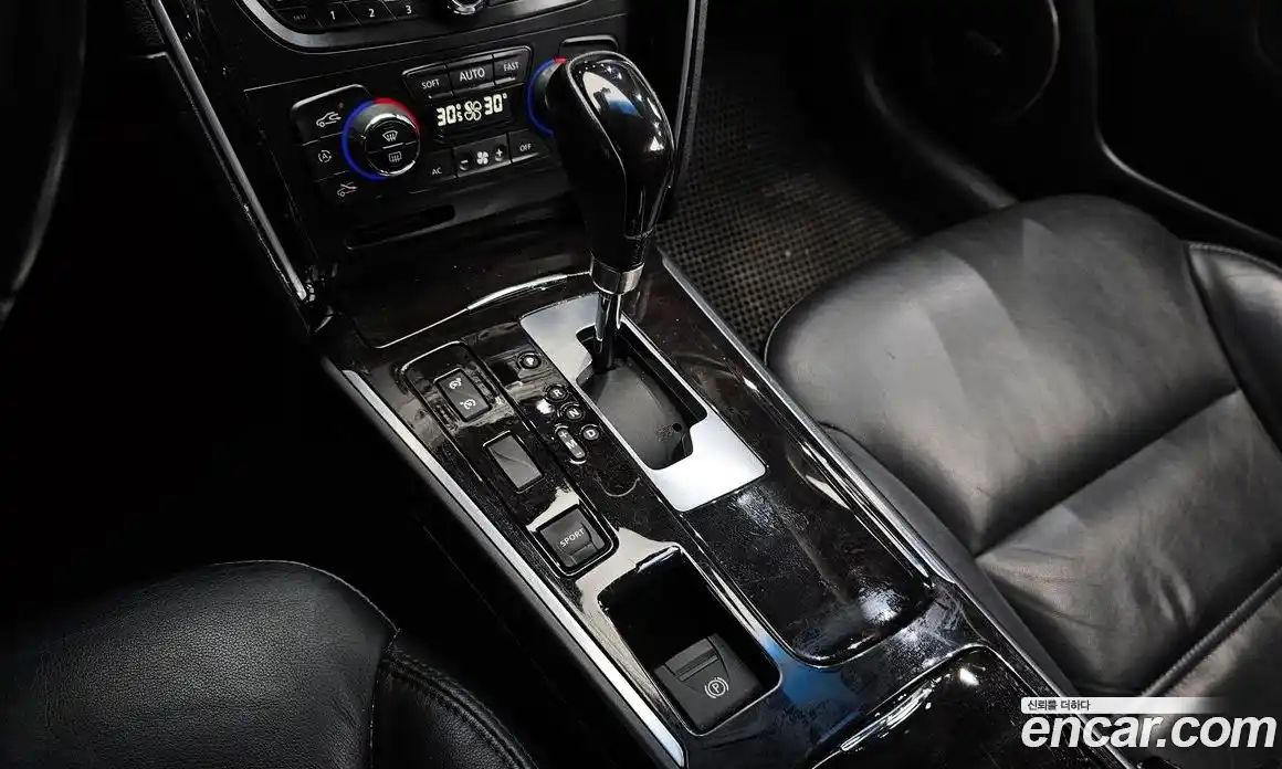 Renault SM7 2012 2.5 Автомат в Москве № 456257, фото 9