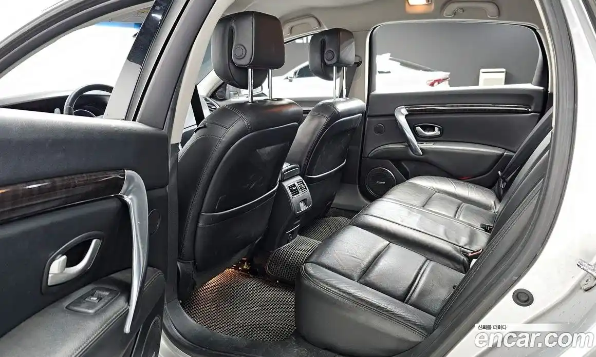 Renault SM7 2012 2.5 Автомат в Москве № 456257, фото 10