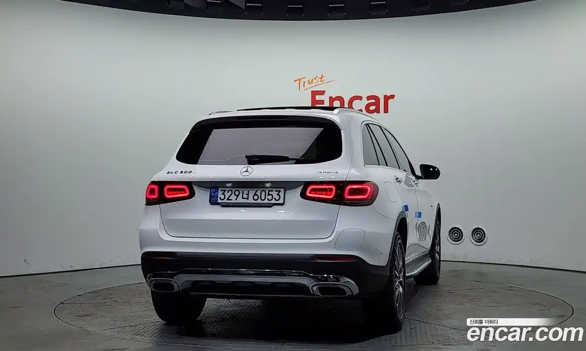 Mercedes-Benz GLC-Class 2021 2.0 Автомат в Москве № 466318, фото 4