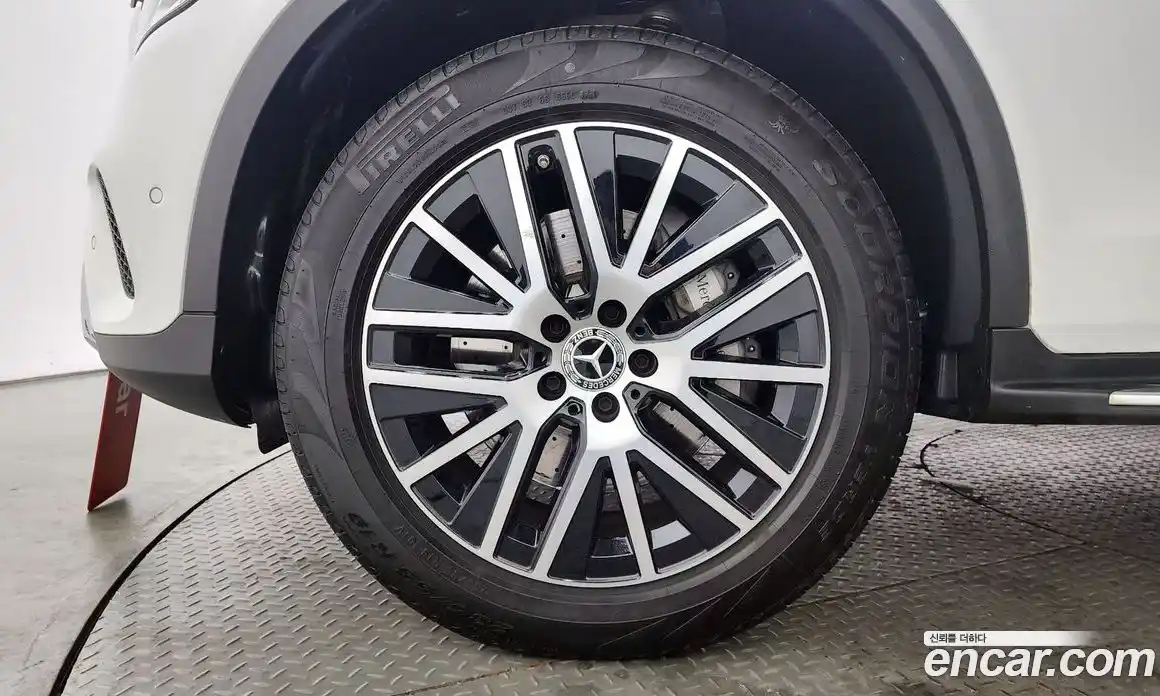 Mercedes-Benz GLC-Class 2021 2.0 Автомат в Москве № 466318, фото 5