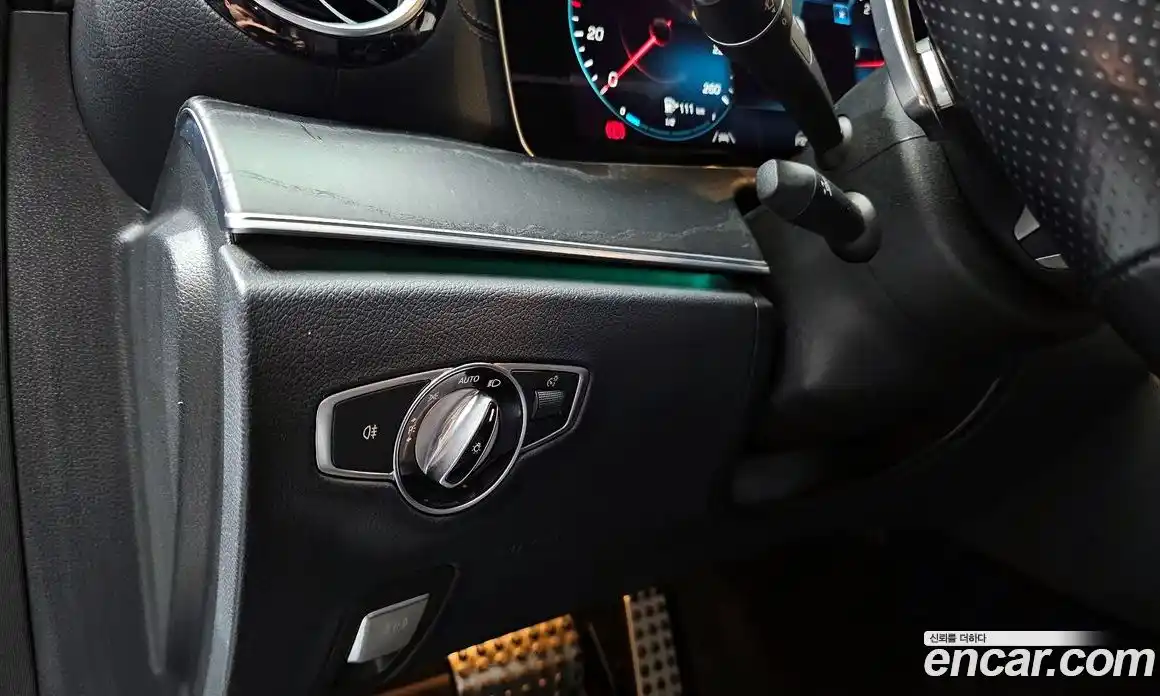 Mercedes-Benz E-Class 2021 1.9 Автомат в Москве № 468022, фото 14