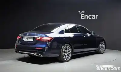 Mercedes-Benz E-Class 2021 1.9 Автомат в Москве № 468022, миниатюра 2