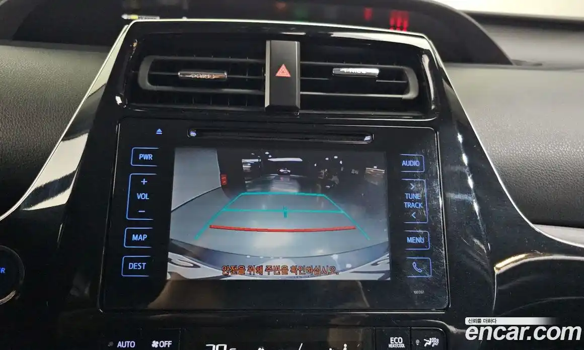 Toyota Prius 2018 1.8 Автомат в Москве № 472981, фото 15