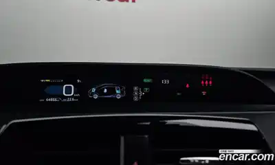 Toyota Prius 2018 1.8 Автомат в Москве № 472981, миниатюра 8