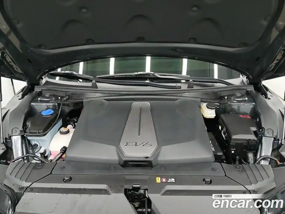 Kia EV6 2025 Автомат в Москве № 53513, фото 17