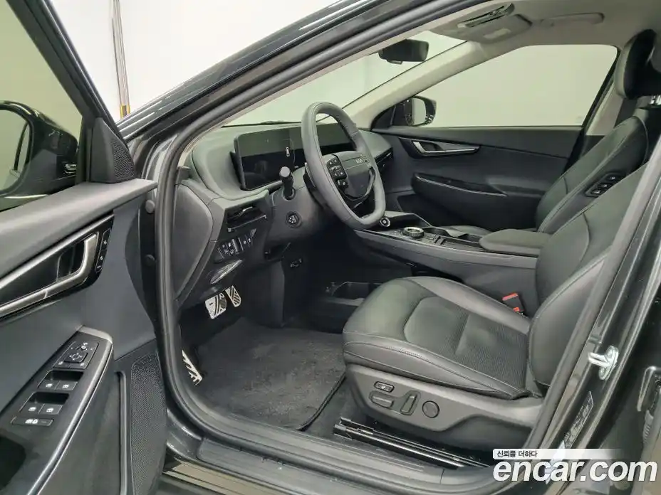 Kia EV6 2025 Автомат в Москве № 53513, фото 9