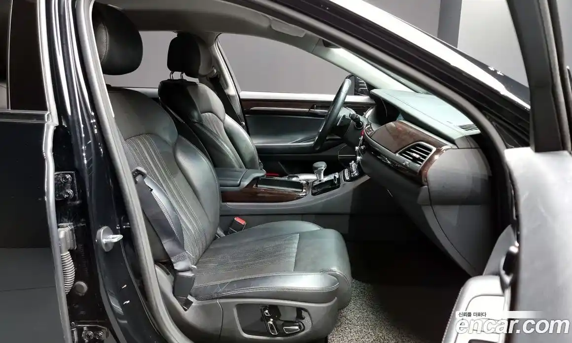 Genesis EQ900 2016 3.8 Автомат в Москве № 56581, фото 12