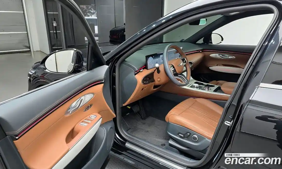 Genesis GV70 2025 2.5 Автомат в Москве № 58308, фото 14