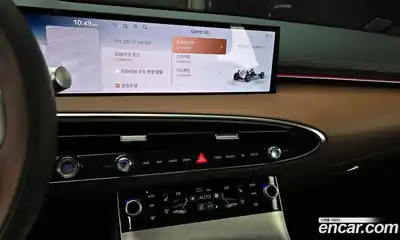 Genesis GV70 2025 2.5 Автомат в Москве № 58308, миниатюра 2