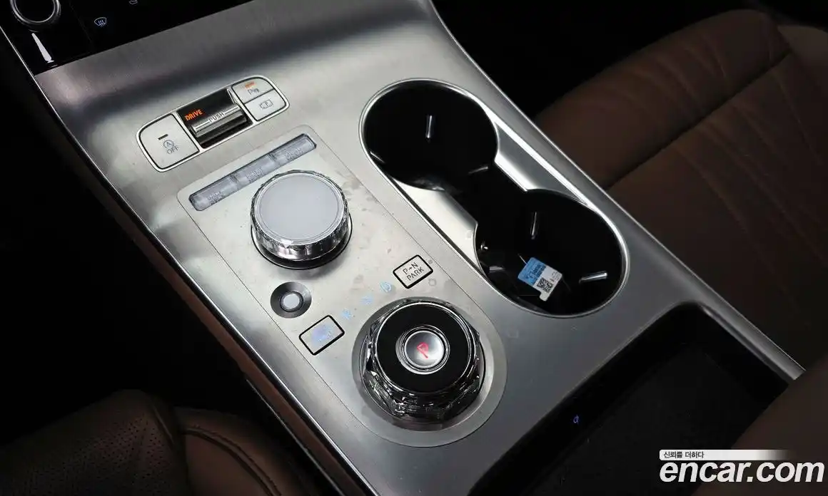 Genesis GV70 2025 2.5 Автомат в Москве № 58308, фото 6