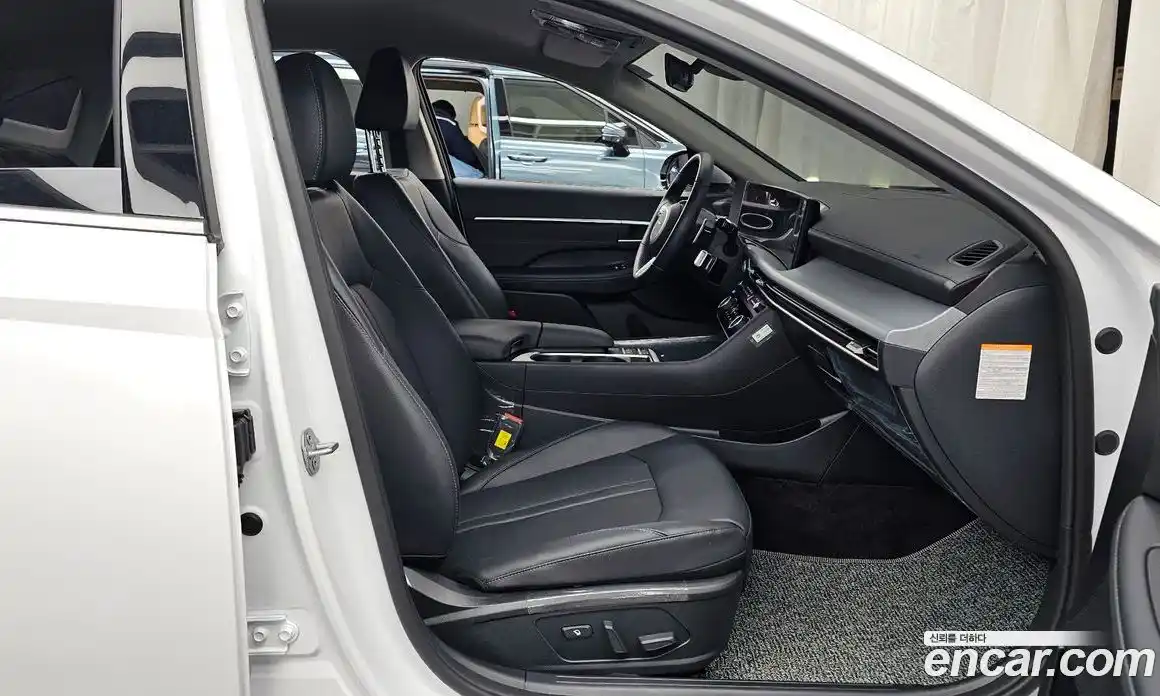 Hyundai Sonata 2025 2.0 Автомат в Москве № 7597, фото 3