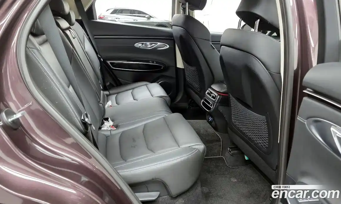 Genesis GV70 2022 2.5 Автомат в Москве № 76142, фото 1