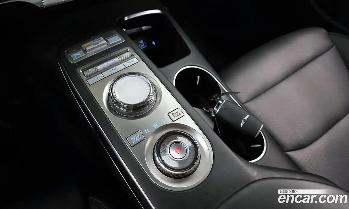 Genesis GV70 2022 2.5 Автомат в Москве № 76142, фото 4