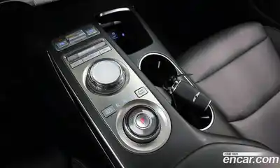 Genesis GV70 2022 2.5 Автомат в Москве № 76142, миниатюра 4