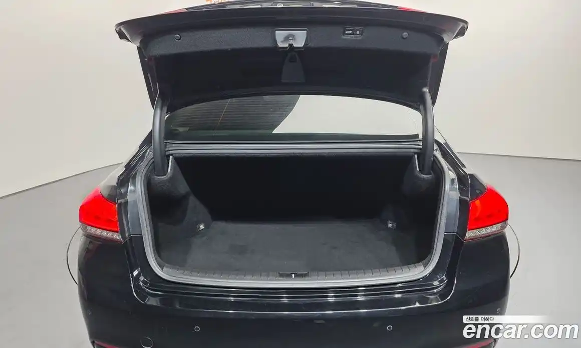 Genesis G80 2017 3.8 Автомат в Москве № 76603, фото 18