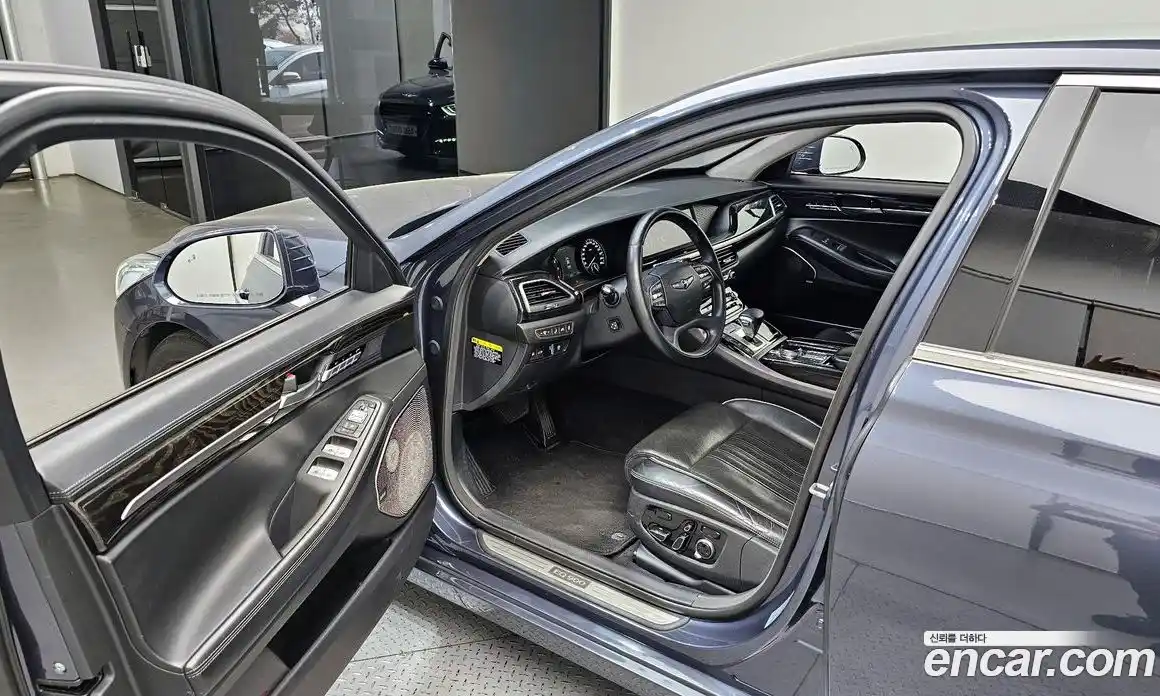 Genesis EQ900 2016 5.0 Автомат в Москве № 81323, фото 11