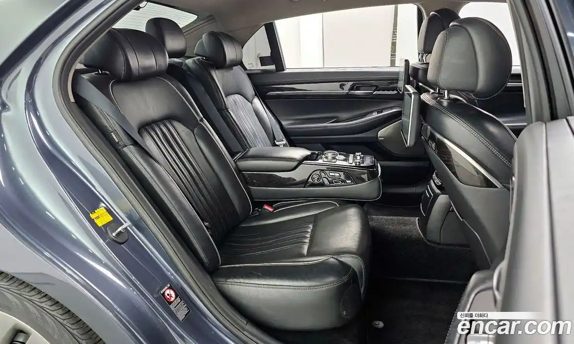 Genesis EQ900 2016 5.0 Автомат в Москве № 81323, фото 12