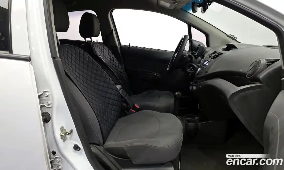 Chevrolet Spark 2012 1.0 Автомат в Москве № 81860, фото 13