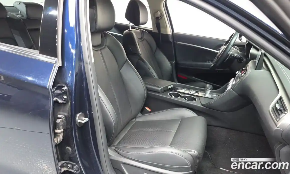 Genesis G70 2021 2.0 Автомат в Москве № 83344, фото 10