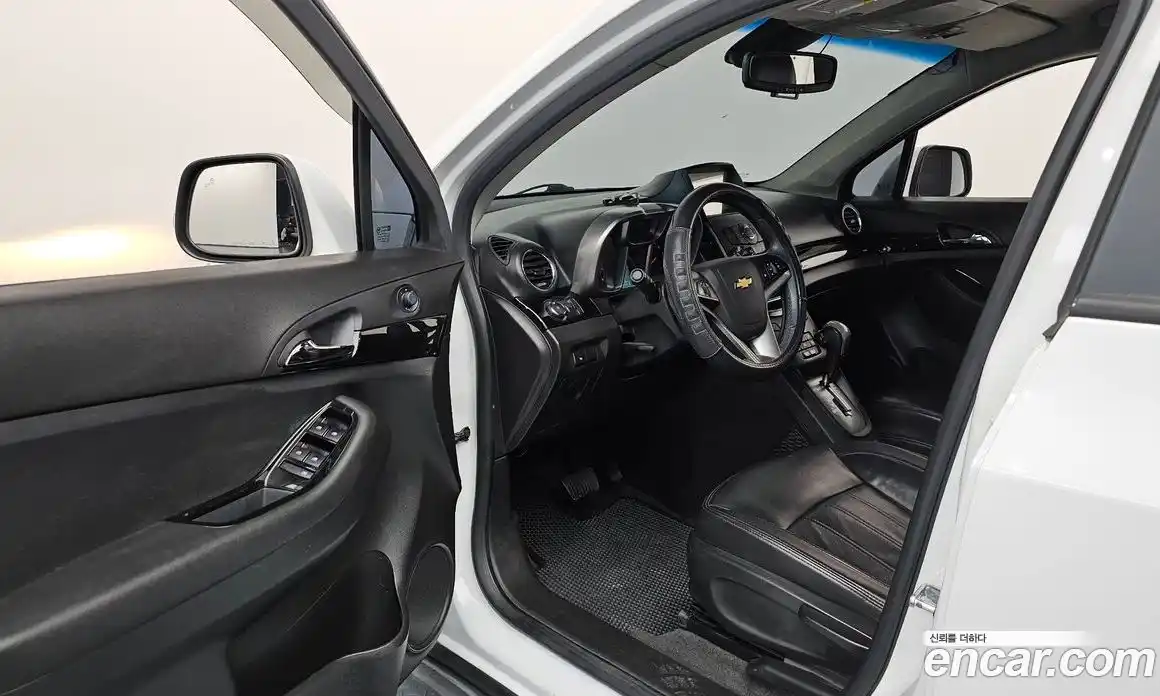 Chevrolet Orlando 2014 2.0 Автомат в Москве № 943, фото 1