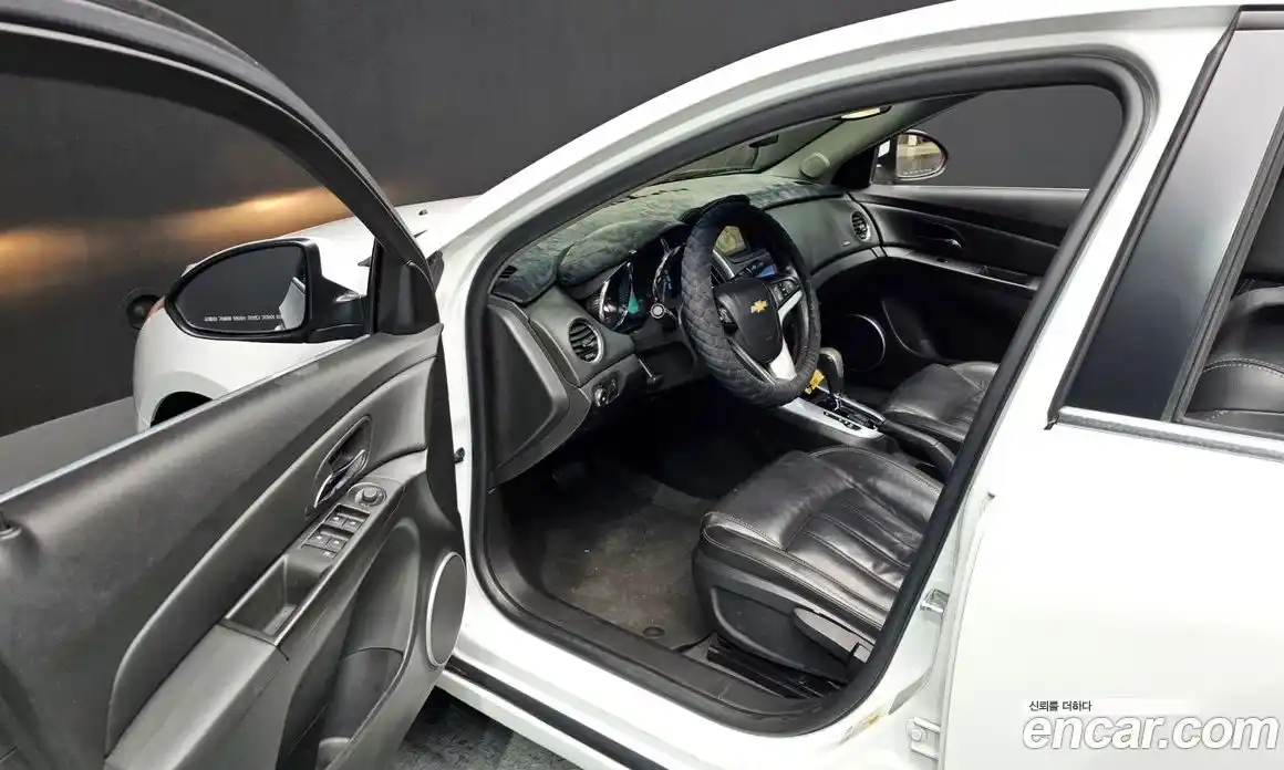 Chevrolet Cruze 2014 1.8 Автомат в Москве № 99849, фото 4