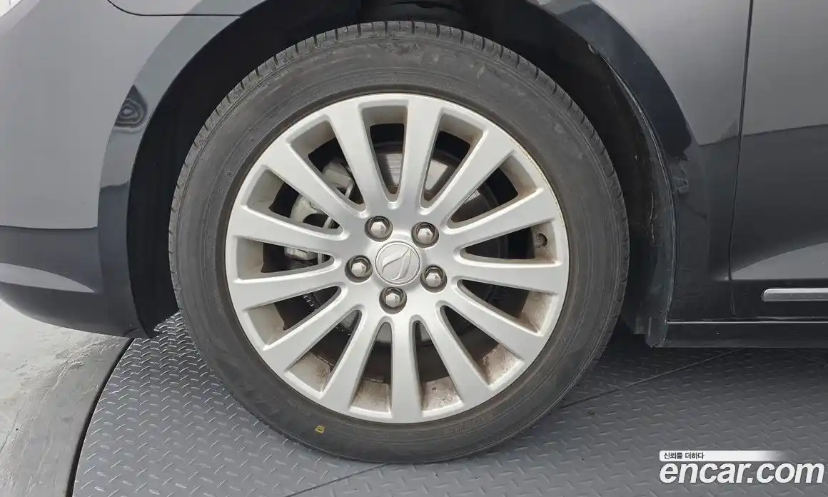 Chevrolet Alpheon 2011 3.0 Автомат в Москве № 100306, фото 11