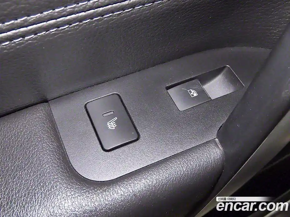 Chevrolet Captiva 2013 2.0 Автомат в Москве № 103989, фото 13