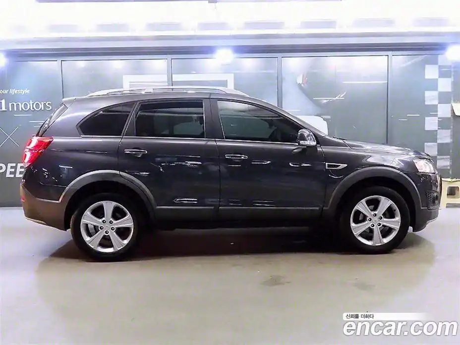 Chevrolet Captiva 2013 2.0 Автомат в Москве № 103989, фото 3
