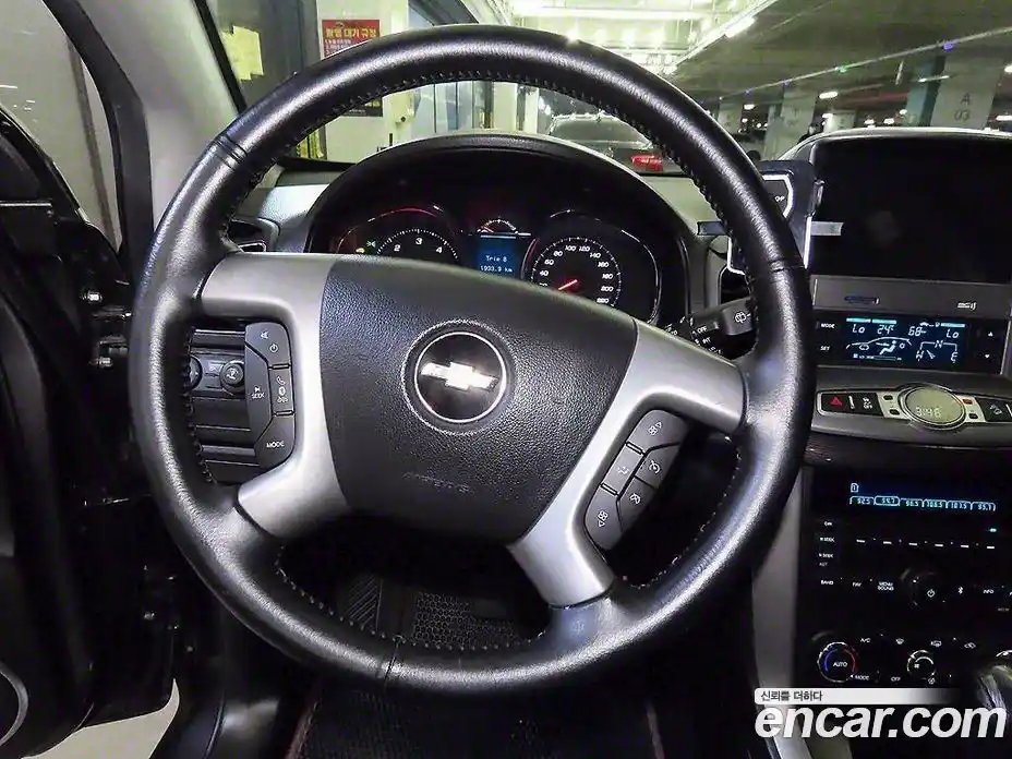 Chevrolet Captiva 2013 2.0 Автомат в Москве № 103989, фото 8