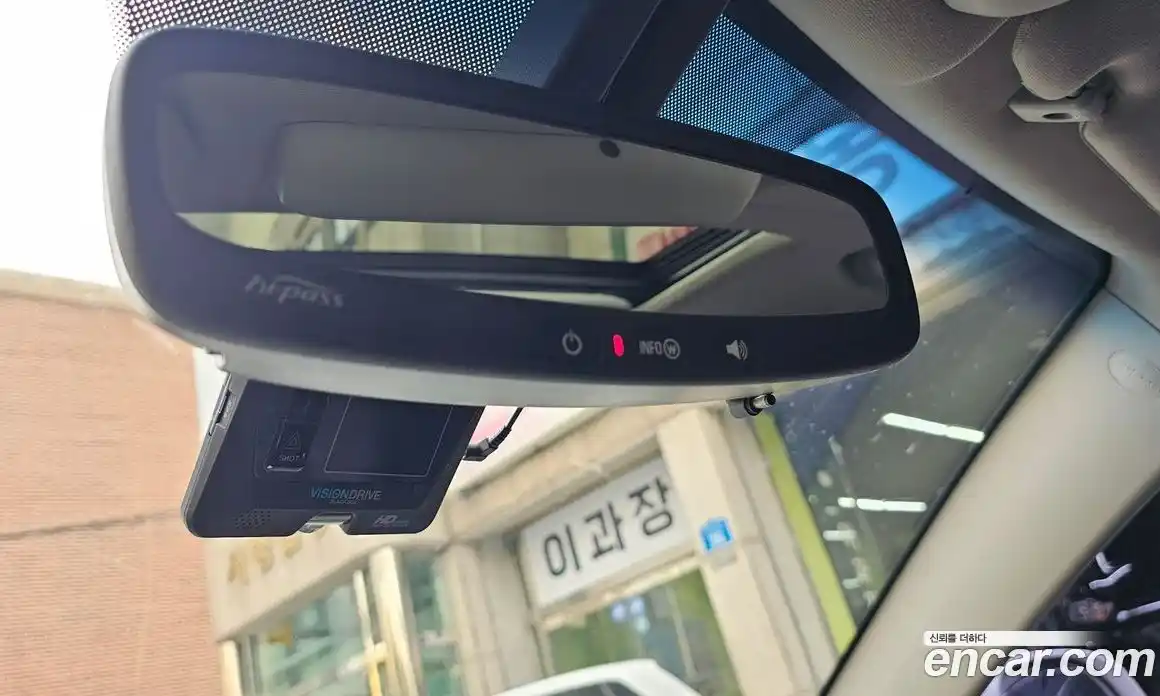 Chevrolet Captiva 2013 2.0 Автомат в Москве № 104825, фото 18