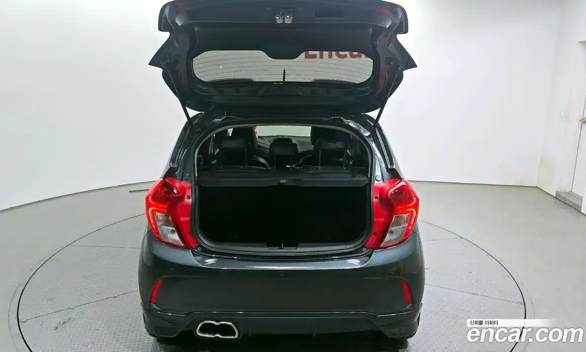 Chevrolet Spark 2018 1.0 Механическая в Москве № 105063, фото 16