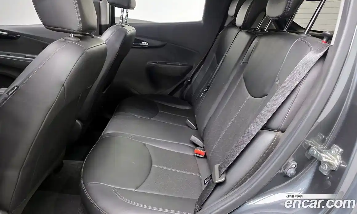 Chevrolet Spark 2018 1.0 Механическая в Москве № 105063, фото 19