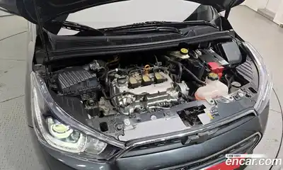 Chevrolet Spark 2018 1.0 Механическая в Москве № 105063, миниатюра 3