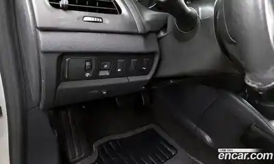 Renault SM3 2011 1.6 Автомат в Москве № 106113, миниатюра 6