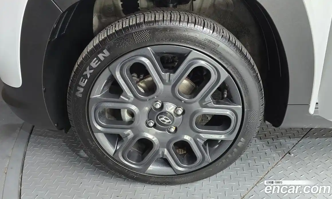 Hyundai Casper 2023 1.0 Автомат в Москве № 108085, фото 16