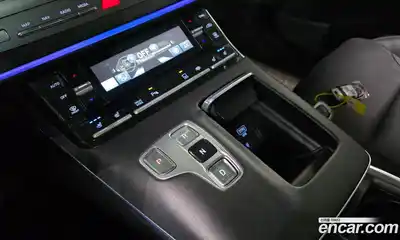 Hyundai Grandeur 2022 3.0 Автомат в Москве № 110643, миниатюра 7