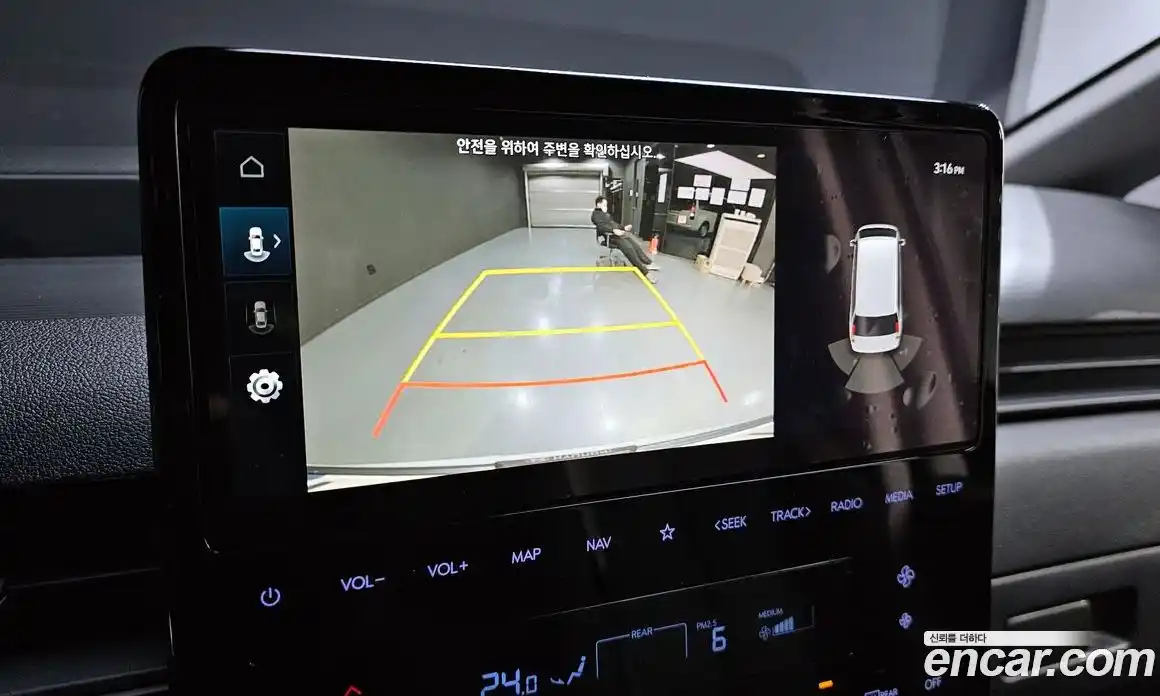 Hyundai Staria 2023 2.2 Автомат в Москве № 111369, фото 16