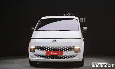 Hyundai Staria 2023 2.2 Автомат в Москве № 111369, миниатюра 3