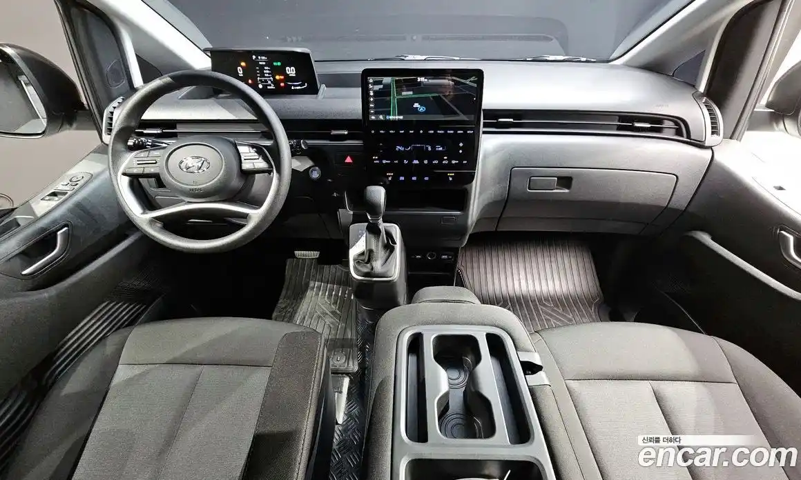 Hyundai Staria 2023 2.2 Автомат в Москве № 111369, фото 7