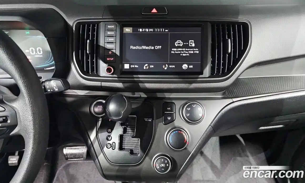 Kia Ray 2024 1.0 Автомат в Москве № 115470, фото 11