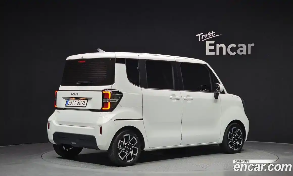 Kia Ray 2024 1.0 Автомат в Москве № 115470, фото 4