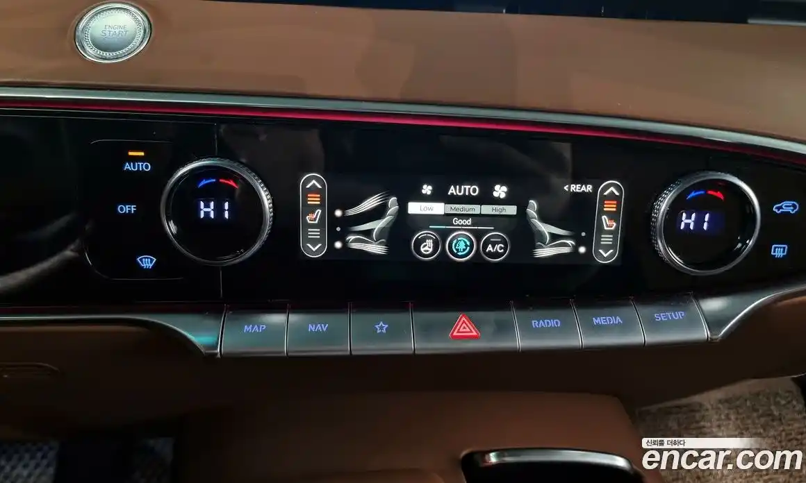 Genesis GV70 2022 2.2 Автомат в Москве № 119005, фото 20