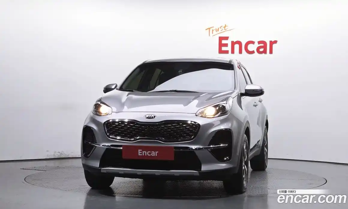 Kia Sportage 2021 2.0 Автомат в Москве № 121352, фото 3