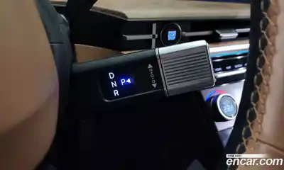 Hyundai Santa Fe 2024 1.6 Автомат в Москве № 123038, миниатюра 11