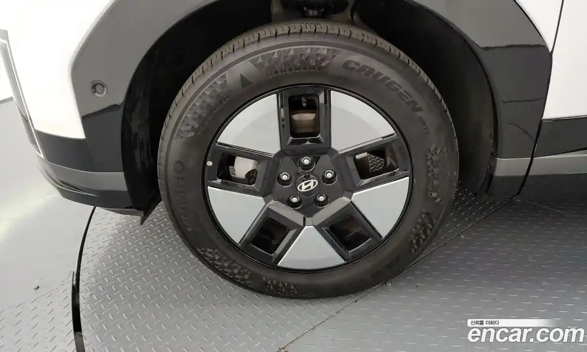 Hyundai Santa Fe 2024 1.6 Автомат в Москве № 123038, фото 9