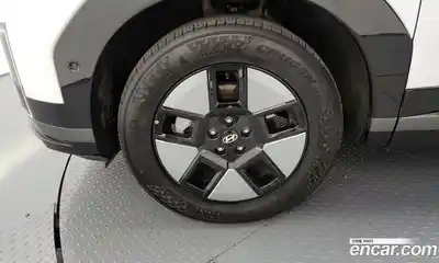 Hyundai Santa Fe 2024 1.6 Автомат в Москве № 123038, миниатюра 9