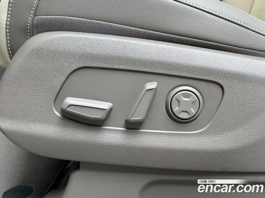 Kia Canival 2026 1.6 Автомат в Москве № 123400, фото 10