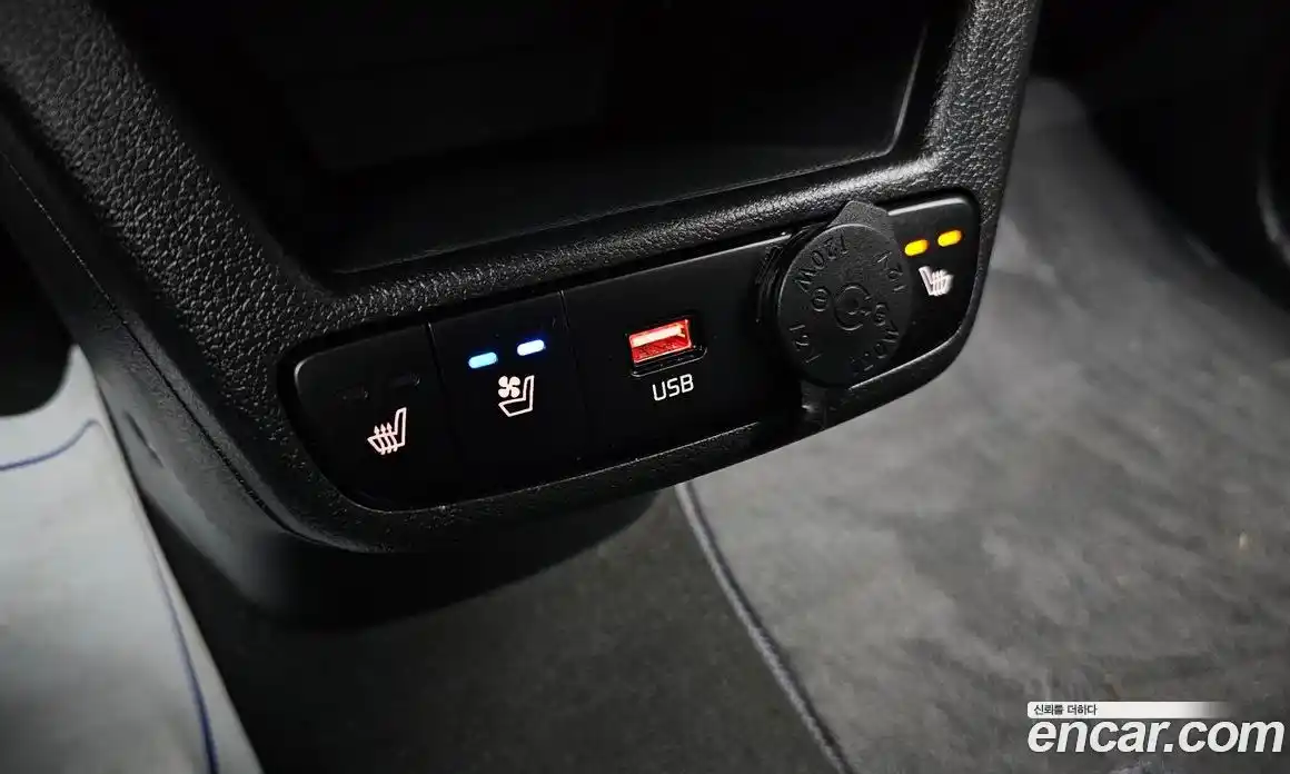 Kia Ray 2024 1.0 Автомат в Москве № 124239, фото 9